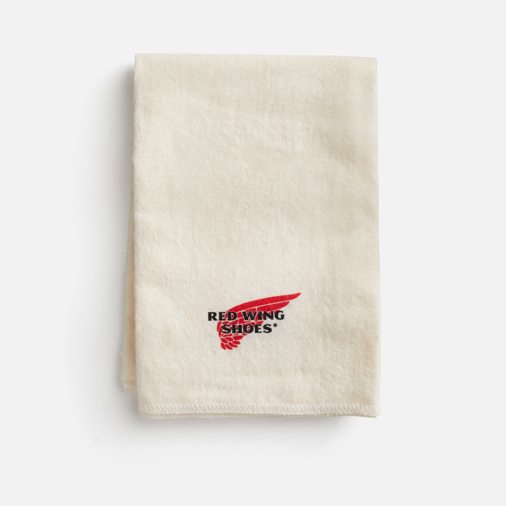 97195 - BOOT CARE CLOTHS