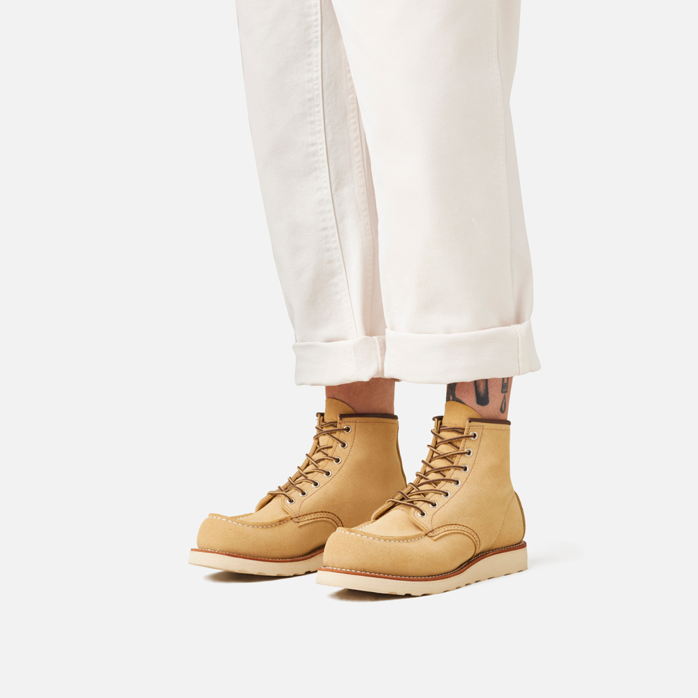 8833 - CLASSIC MOC