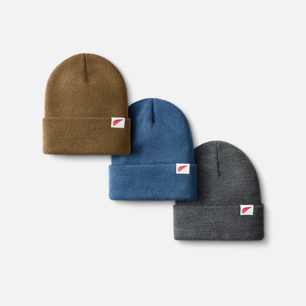 98063 - LOGO KNIT BEANIE HAT